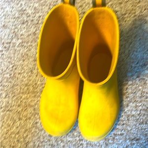 Kids 9/10 rubber totes boots used